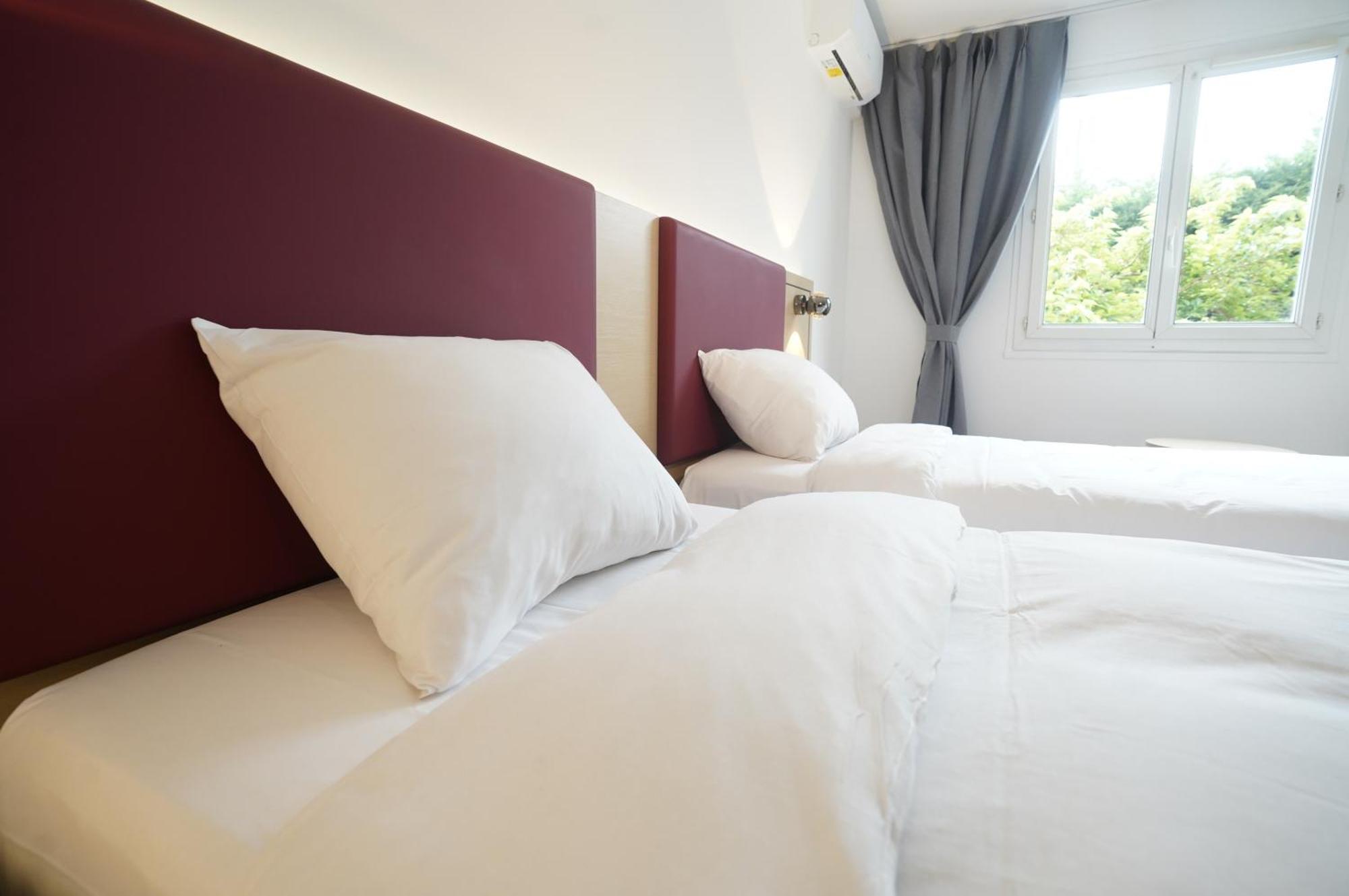 Anais Hotel Bourges Nord Saint-Doulchard Экстерьер фото